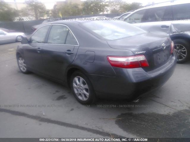 4T1BK46K39U076266 - 2009 TOYOTA CAMRY SE/LE/XLE GRAY photo 3