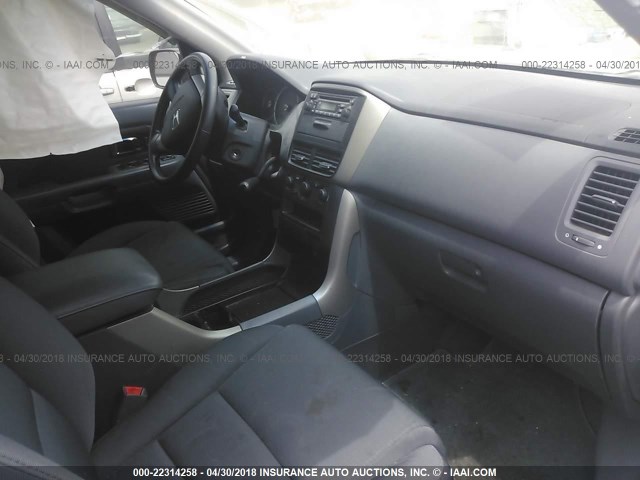 5FNYF28157B045599 - 2007 HONDA PILOT LX SILVER photo 5