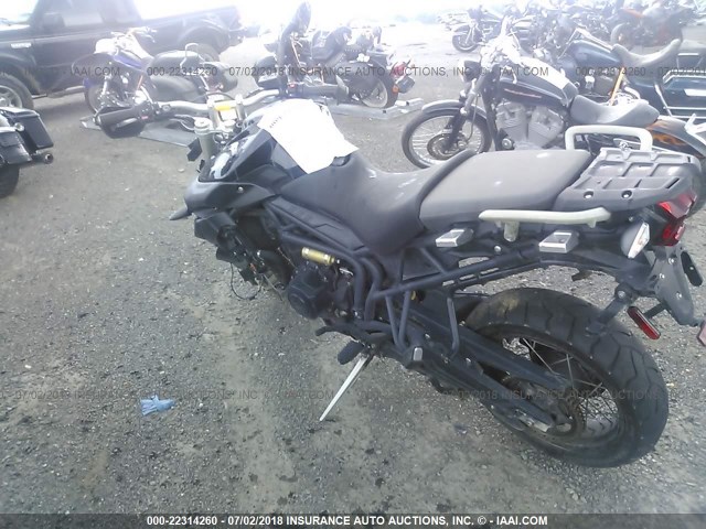SMTE06BF0CJ516904 - 2012 TRIUMPH MOTORCYCLE TIGER 800XC ABS BLACK photo 3