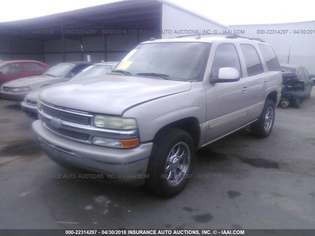 1GNEC13T74J300652 - 2004 CHEVROLET TAHOE C1500 GRAY photo 2