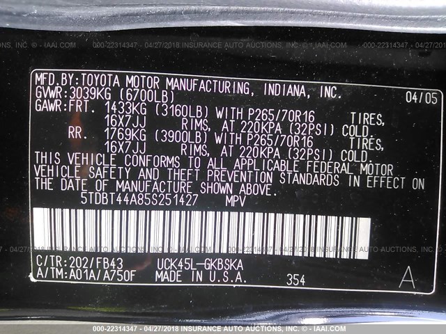 5TDBT44A85S251427 - 2005 TOYOTA SEQUOIA SR5 BLACK photo 9