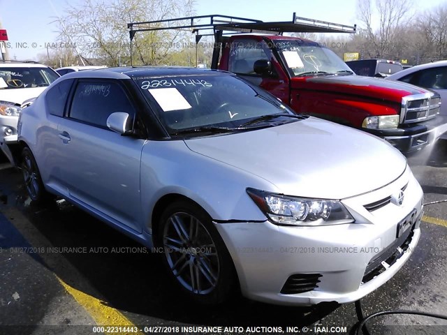 JTKJF5C74B3015233 - 2011 TOYOTA SCION TC 银色 照片 1