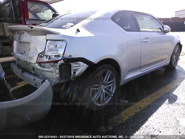 JTKJF5C74B3015233 - 2011 TOYOTA SCION TC 银色 照片 4
