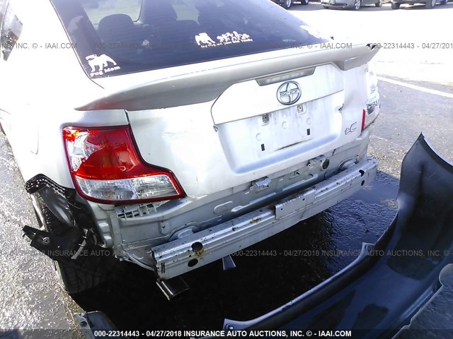 JTKJF5C74B3015233 - 2011 TOYOTA SCION TC 银色 照片 6