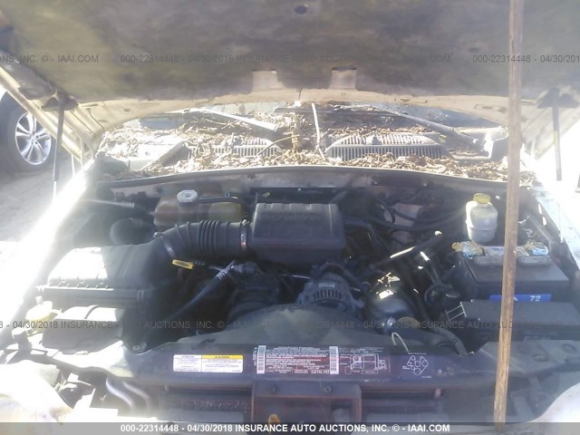 1J4GL48K52W114847 - 2002 JEEP LIBERTY SPORT 白色 照片 10