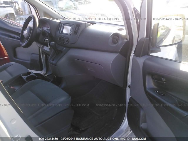 3N6CM0KN0DK696607 - 2013 NISSAN NV200 2.5S/2.5SV SILVER photo 5