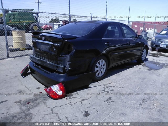 4T1BE30K02U584582 - 2002 TOYOTA CAMRY LE/XLE/SE BLACK photo 4