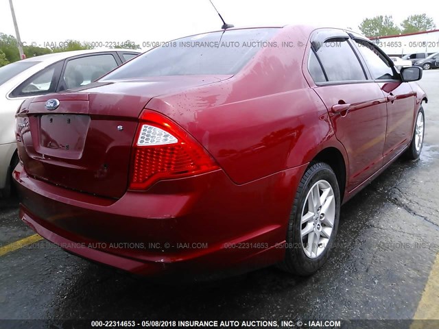 3FAHP0GA8AR194037 - 2010 FORD FUSION S MAROON photo 4