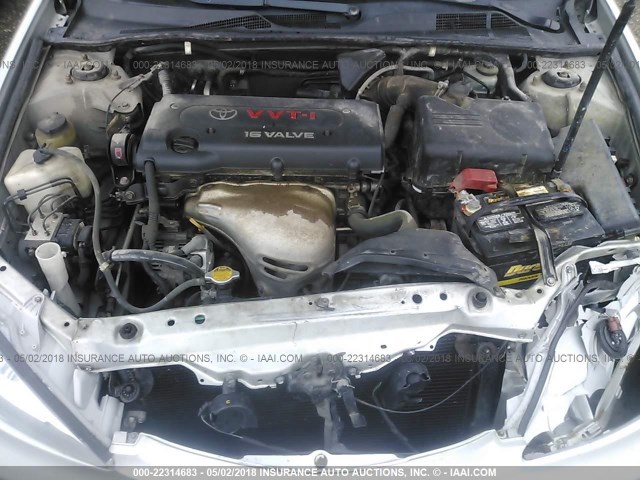 4T1BE32K42U080730 - 2002 TOYOTA CAMRY LE/XLE/SE ვერცხლისფერი ფოტო 10