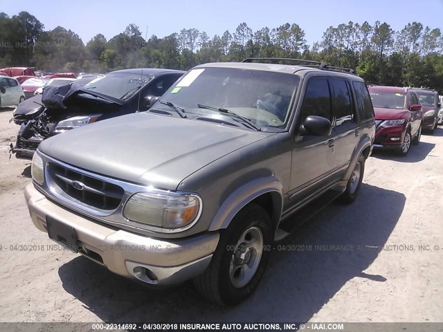 1FMZU74E1YUA02074 - 2000 FORD EXPLORER EDDIE BAUER GRAY photo 2