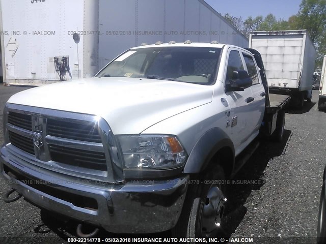 3C7WDNFL8CG229140 - 2012 DODGE 5500 4X4 CREWCAB ST/SLT/LARAMIE WHITE photo 2