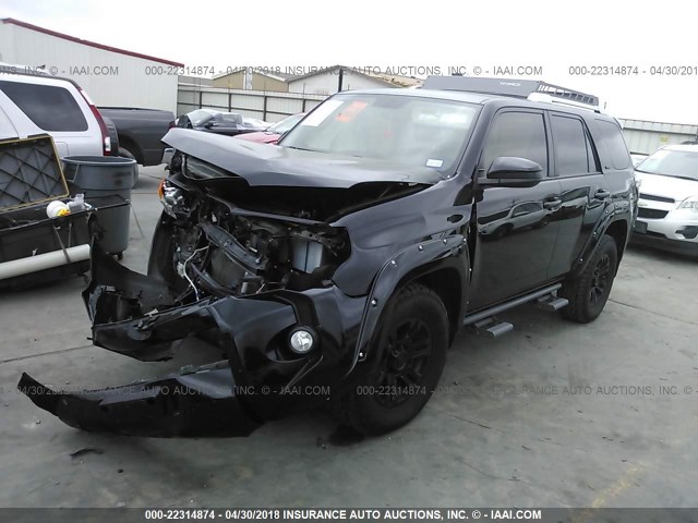 JTEBU5JRXG5373434 - 2016 TOYOTA 4RUNNER SR5 PREM/LTDL/TRAIL/TRD BLACK photo 2
