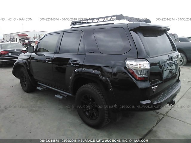 JTEBU5JRXG5373434 - 2016 TOYOTA 4RUNNER SR5 PREM/LTDL/TRAIL/TRD BLACK photo 3