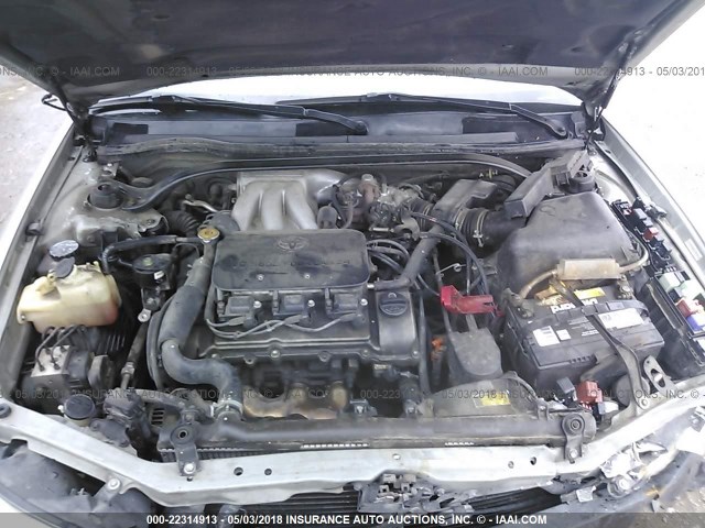 2T1FF28PX3C609385 - 2003 TOYOTA CAMRY SOLARA SE/SLE ვერცხლისფერი ფოტო 10