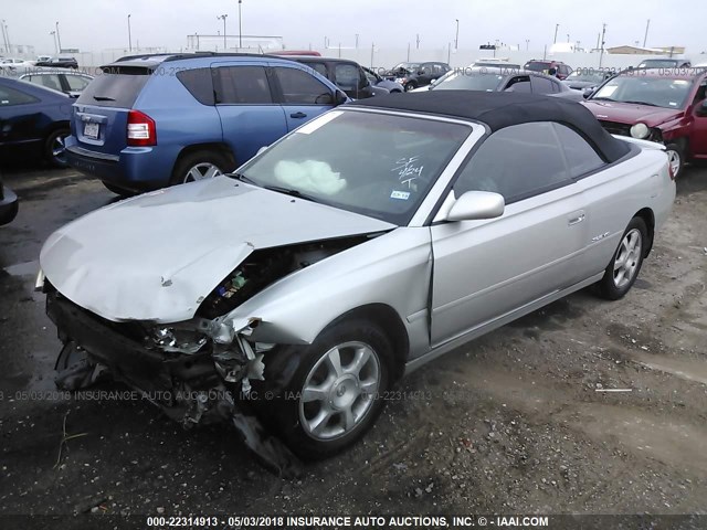 2T1FF28PX3C609385 - 2003 TOYOTA CAMRY SOLARA SE/SLE ვერცხლისფერი ფოტო 2