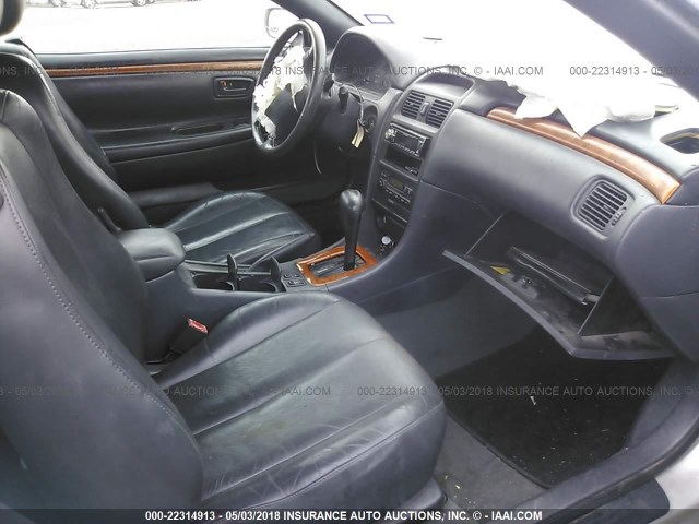 2T1FF28PX3C609385 - 2003 TOYOTA CAMRY SOLARA SE/SLE ვერცხლისფერი ფოტო 5