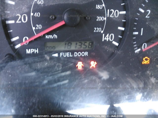 2T1FF28PX3C609385 - 2003 TOYOTA CAMRY SOLARA SE/SLE ვერცხლისფერი ფოტო 7