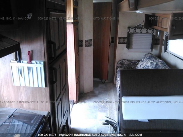 4X4TFLB24FZ135363 - 2015 FOREST RIVER FLAGSTAFF  米色 照片 8