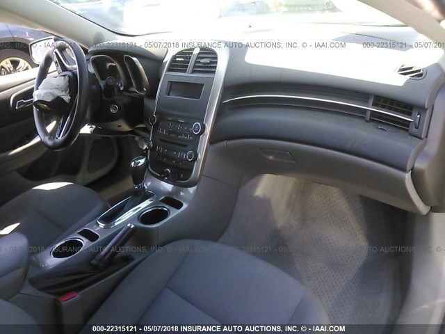 1G11B5SL0EF226264 - 2014 CHEVROLET MALIBU LS 黑色 照片 5