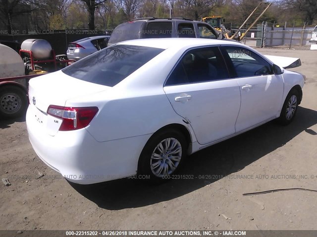 4T1BF1FK6CU117872 - 2012 TOYOTA CAMRY SE/LE/XLE WHITE photo 4