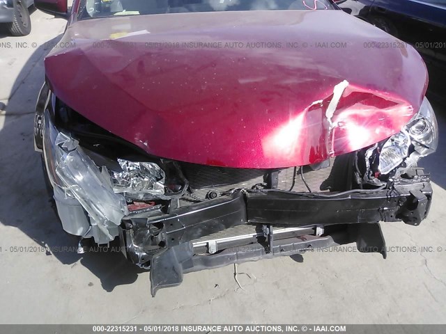 4T1BF1FK3GU511061 - 2016 TOYOTA CAMRY LE/XLE/SE/XSE RED photo 6