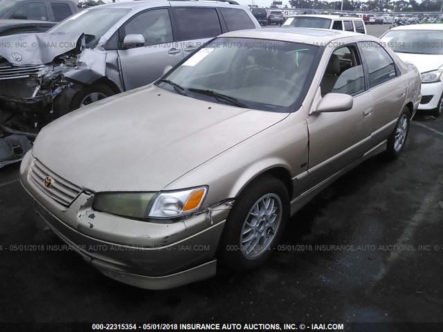 4T1BF22K7VU018136 - 1997 TOYOTA CAMRY CE/LE/XLE 金色 照片 2