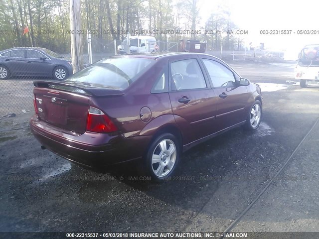 1FAHP34N87W302848 - 2007 FORD FOCUS ZX4/S/SE/SES 红色 照片 4