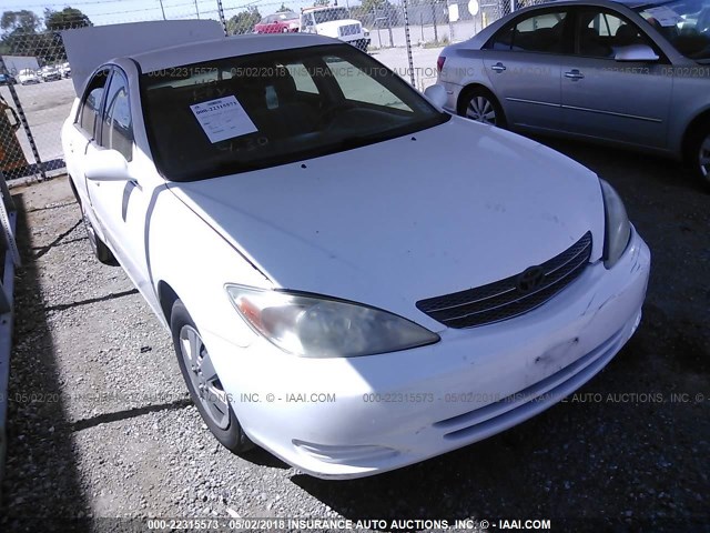 4T1BE32K63U200870 - 2003 TOYOTA CAMRY LE/XLE/SE თეთრი ფოტო 1