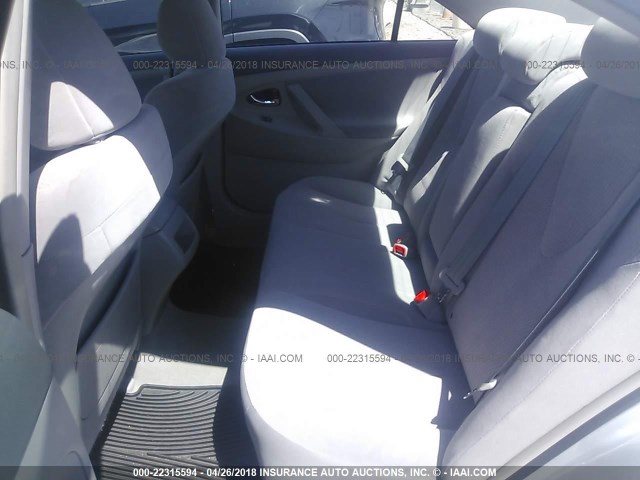 4T1BF3EK7AU535335 - 2010 TOYOTA CAMRY SE/LE/XLE 银色 照片 8