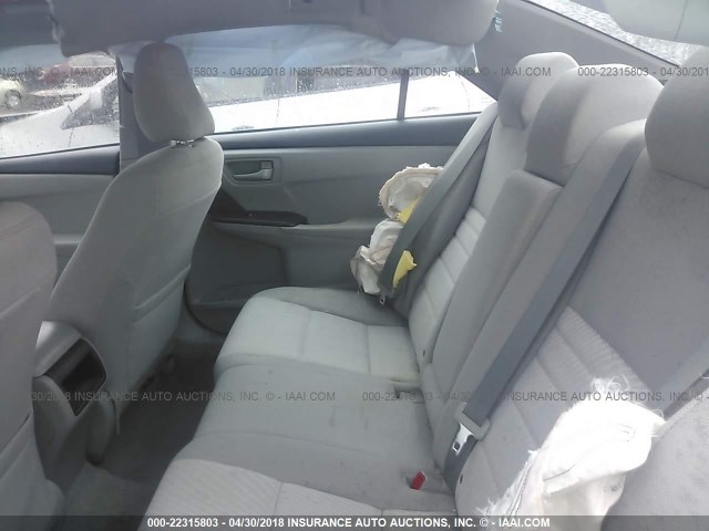 4T4BF1FK3FR455742 - 2015 TOYOTA CAMRY LE/XLE/SE/XSE მუქი ლურჯი ფოტო 8