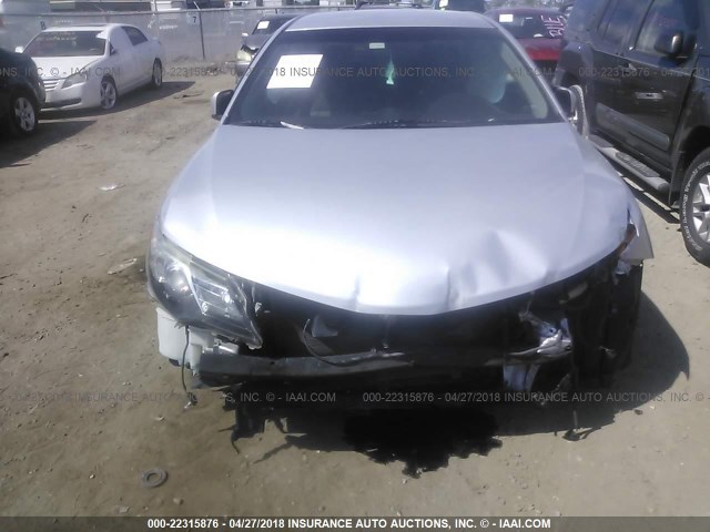 4T1BF1FK3EU340406 - 2014 TOYOTA CAMRY L/SE/LE/XLE 银色 照片 6
