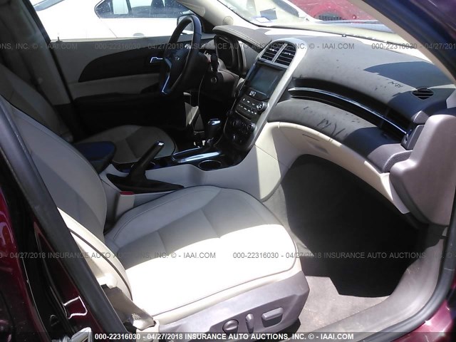 1G11F5SLXFF170730 - 2015 CHEVROLET MALIBU LTZ 勃艮第红 照片 5