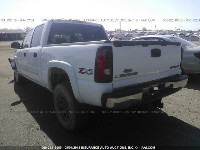 2GCEK13T151269292 - 2005 CHEVROLET SILVERADO K1500 WHITE photo 3