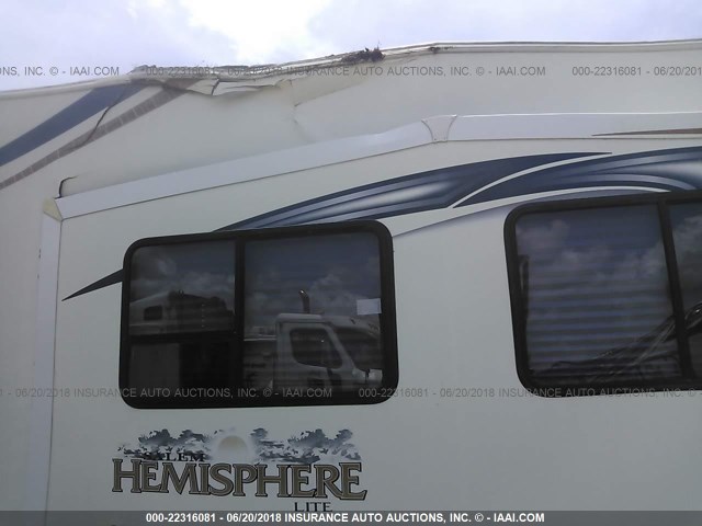 4X4FSBL26CU073250 - 2012 FOREST RIVER OTHER  WHITE photo 6