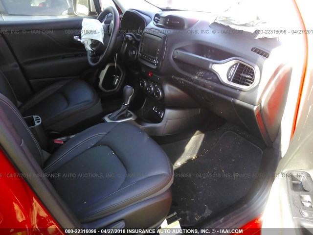 ZACCJADB7HPG41003 - 2017 JEEP RENEGADE LIMITED RED photo 5