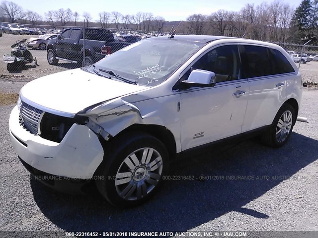 2LMDU88C18BJ26137 - 2008 LINCOLN MKX WHITE photo 2