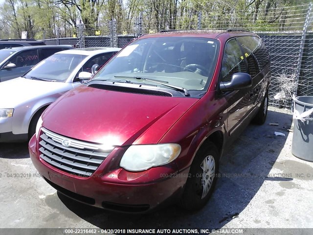 2A4GP44R17R138988 - 2007 CHRYSLER TOWN & COUNTRY LX RED photo 2