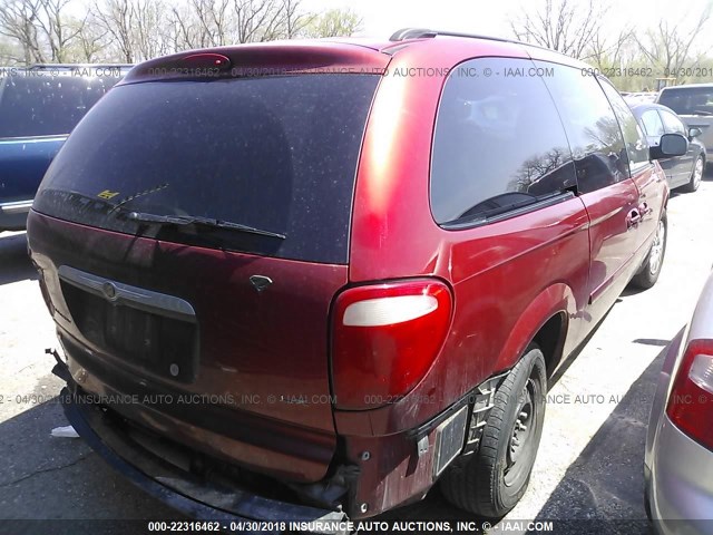 2A4GP44R17R138988 - 2007 CHRYSLER TOWN & COUNTRY LX RED photo 4