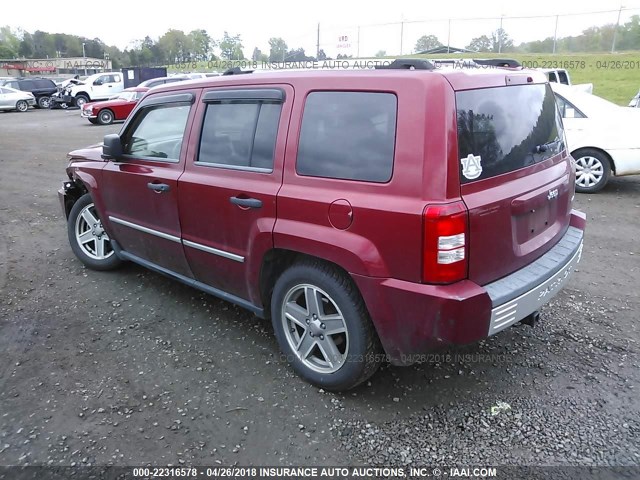 1J8FT48W68D568249 - 2008 JEEP PATRIOT LIMITED RED photo 3