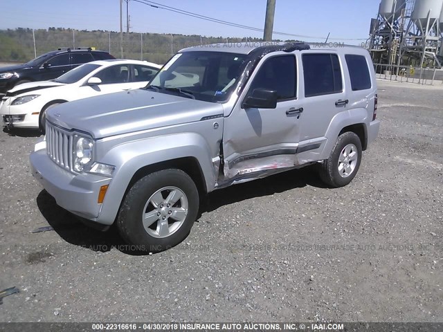 1C4PJMAK8CW142262 - 2012 JEEP LIBERTY SPORT SILVER photo 2