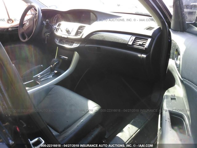 1HGCR2F5XEA235526 - 2014 HONDA ACCORD SPORT 黑色 照片 5