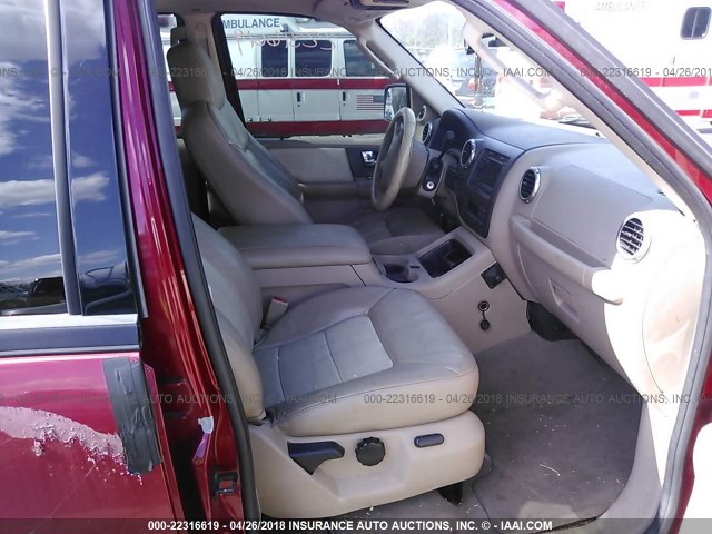 1FMFU18L73LB51368 - 2003 FORD EXPEDITION EDDIE BAUER RED photo 5