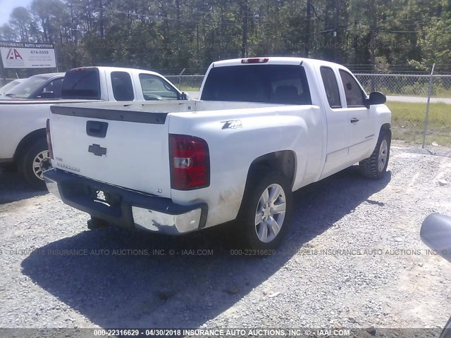 2GCEK190071676536 - 2007 CHEVROLET SILVERADO K1500 WHITE photo 4