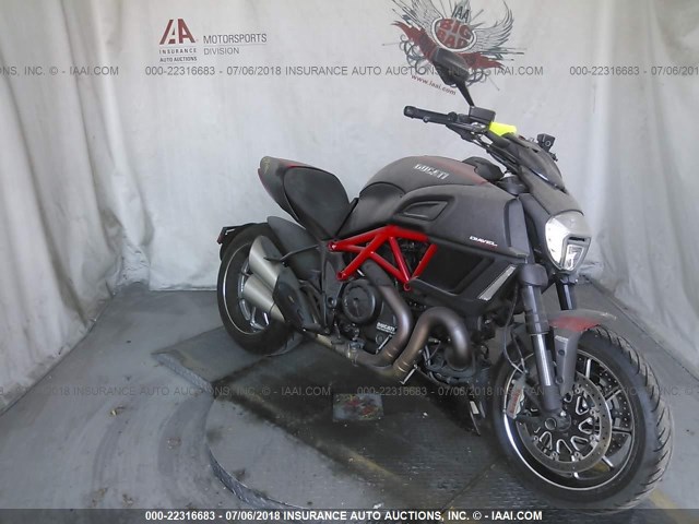 ZDM13BSW7FB019736 - 2015 DUCATI DIAVEL BLACK photo 1