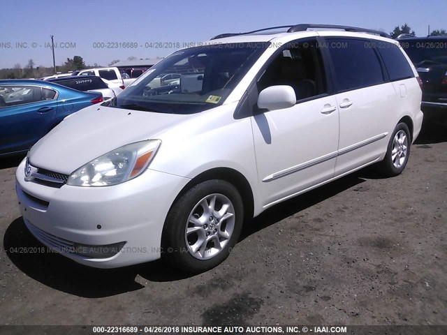 5TDZA22C84S030650 - 2004 TOYOTA SIENNA XLE/XLE LIMITED WHITE photo 2