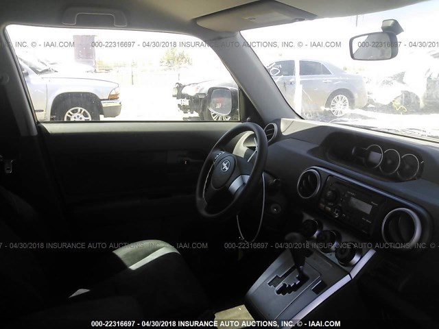 JTLZE4FE7C1141945 - 2012 TOYOTA SCION XB PURPLE photo 5