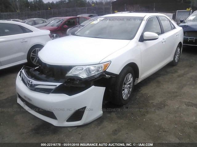 4T4BF1FK3ER439670 - 2014 TOYOTA CAMRY L/SE/LE/XLE Ağ foto 2