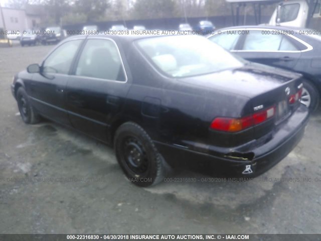 4T1BF22K0VU032945 - 1997 TOYOTA CAMRY CE/LE/XLE 黑色 照片 3