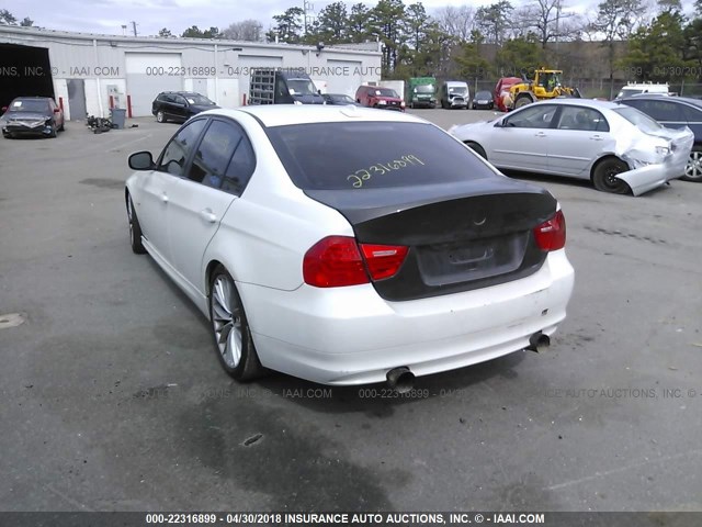 WBAPK5G50BNN30575 - 2011 BMW 328 XI SULEV WHITE photo 3