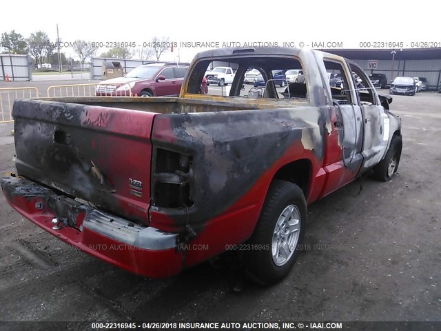 1D7HE48P57S195904 - 2007 DODGE DAKOTA QUAD SLT RED photo 4